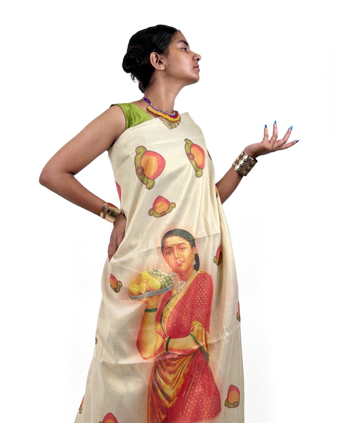 Statement Kerala Kasavu Saree with Mango Motifs & Vintage Lady Print – Quirky Kasavu Saree